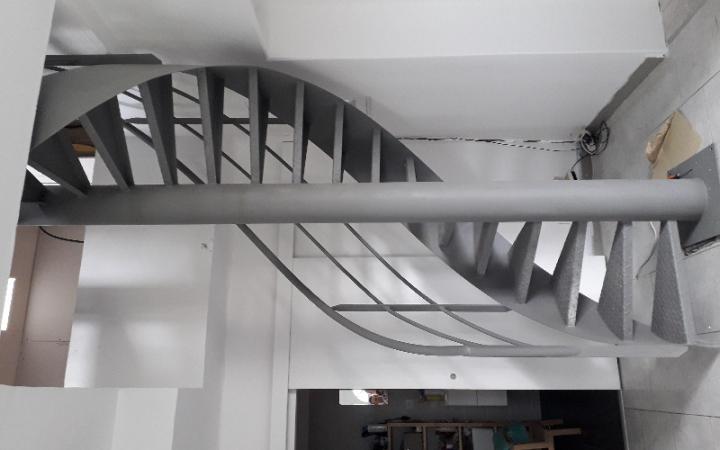 Fabrication d'un escalier hélécoïdale sur mesure 